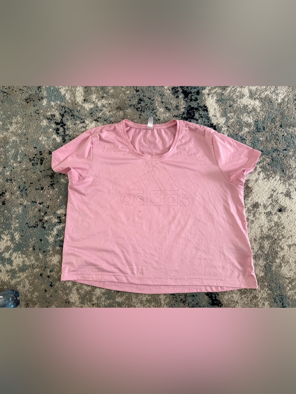 adidas Women's Pink Lightweight Scoop Neck Logo Crop T-Shirt L